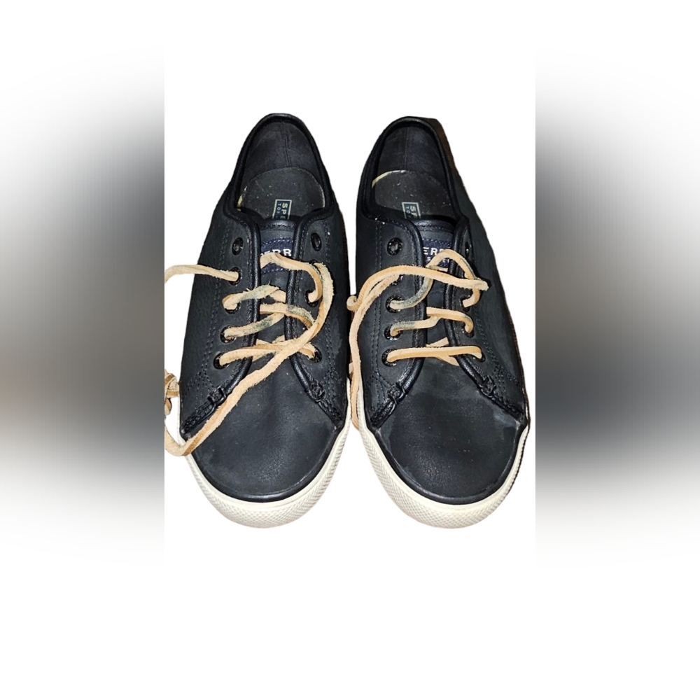 Sperry Tennis Shoes Size 7..5